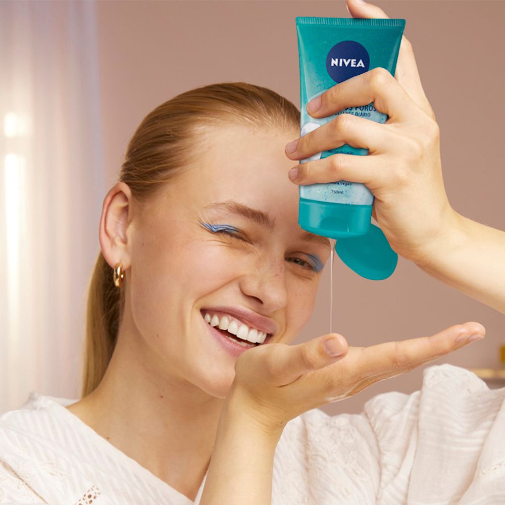 978250975 - NIVEA GEL SCRUB QUOTIDIANO CLEAN DEEPER 150 ML - 4755295_4.jpg