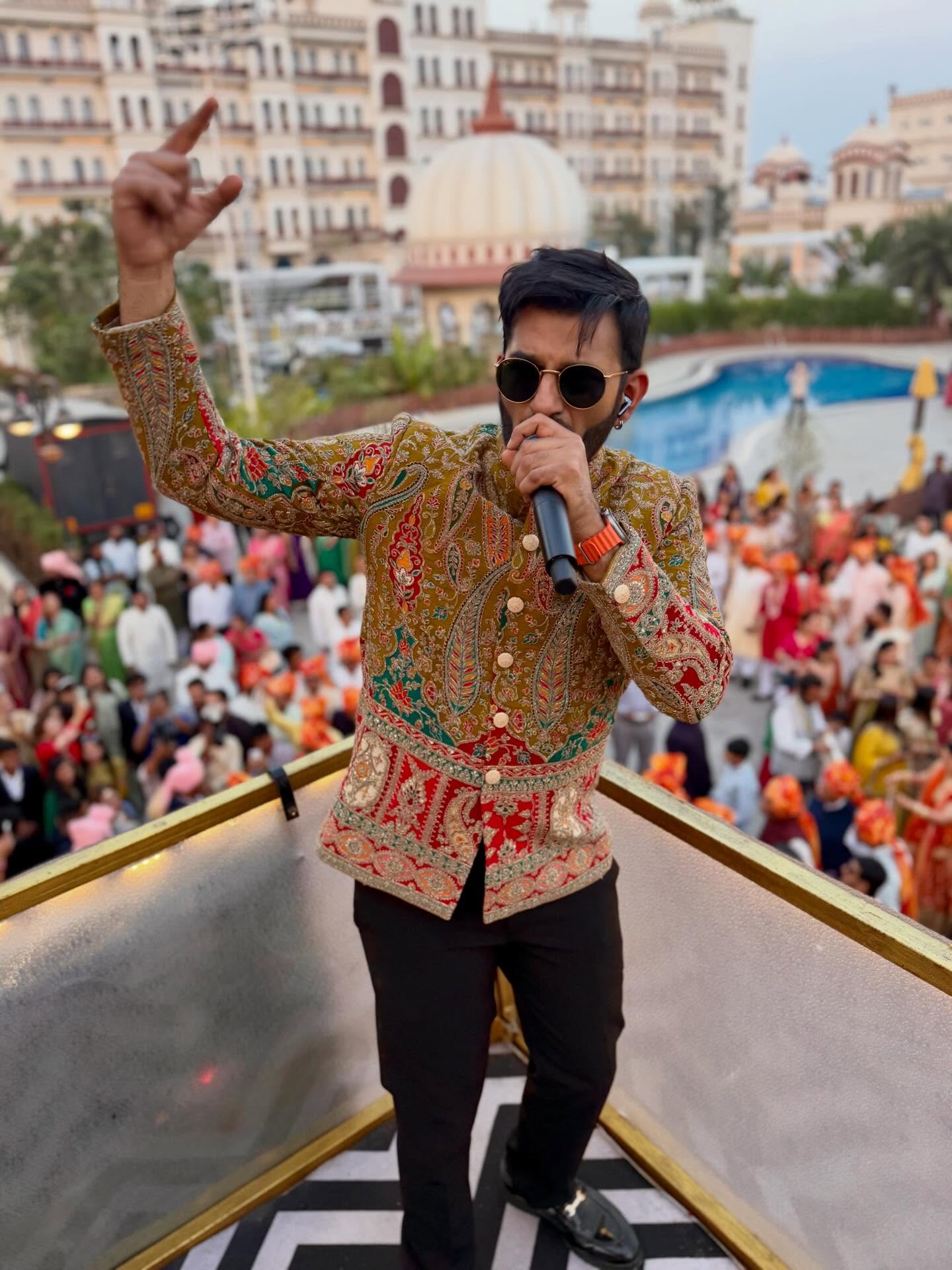 Hunaid B Junaid Arif Currimbhoy - Celeb Adda