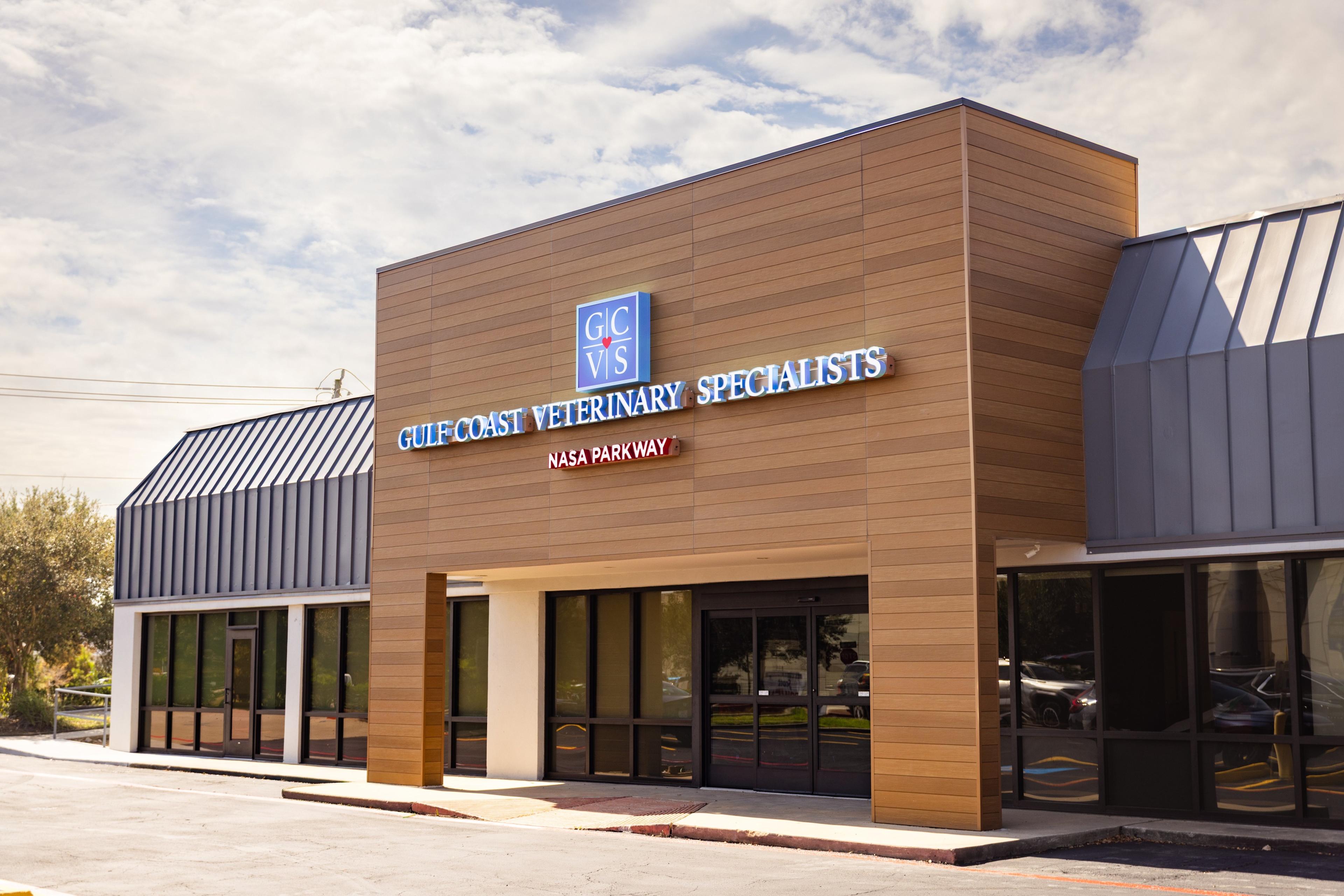 Cover Image for Gulf Coast Veterinary Specialists (GCVS) NASA Parkway Is Now Open