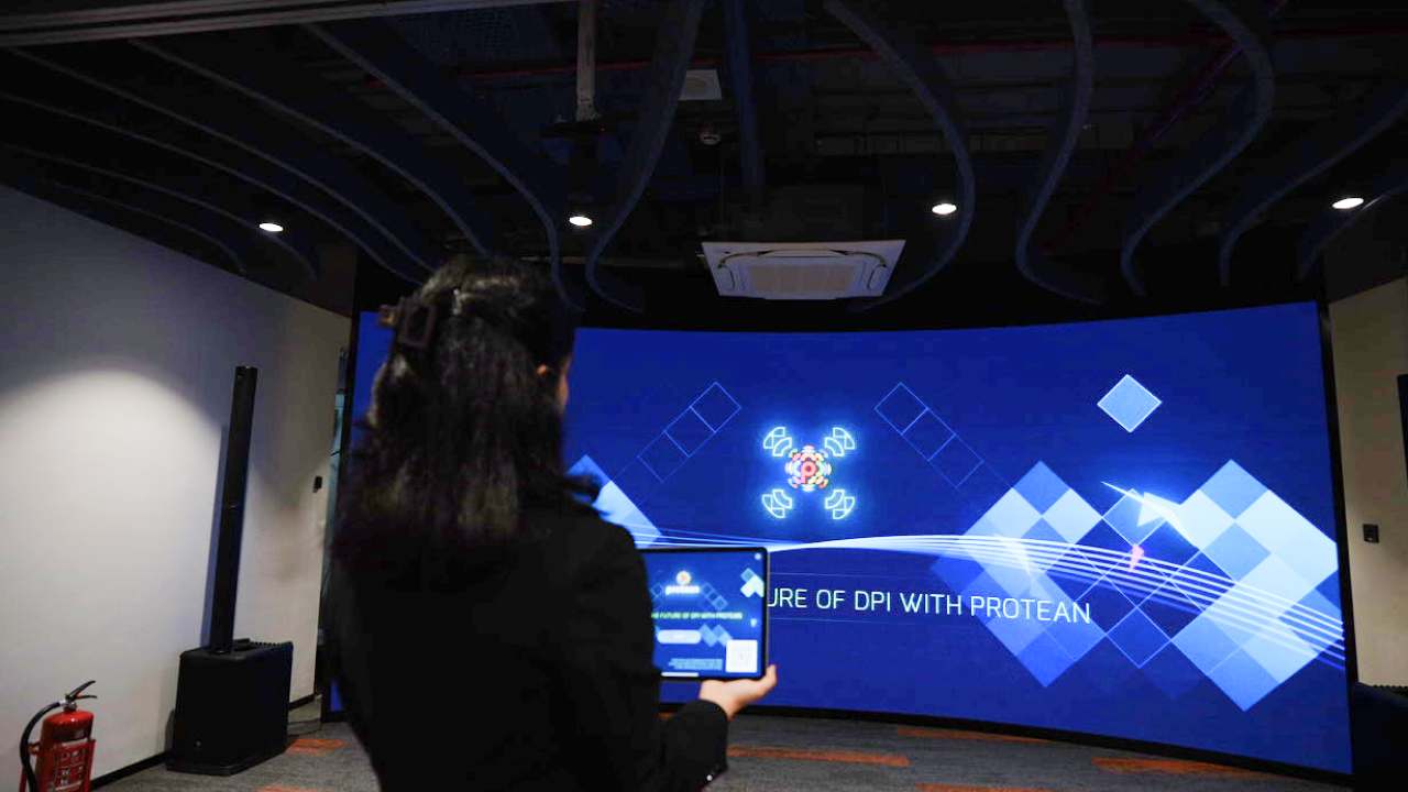 large display sync with Ipad