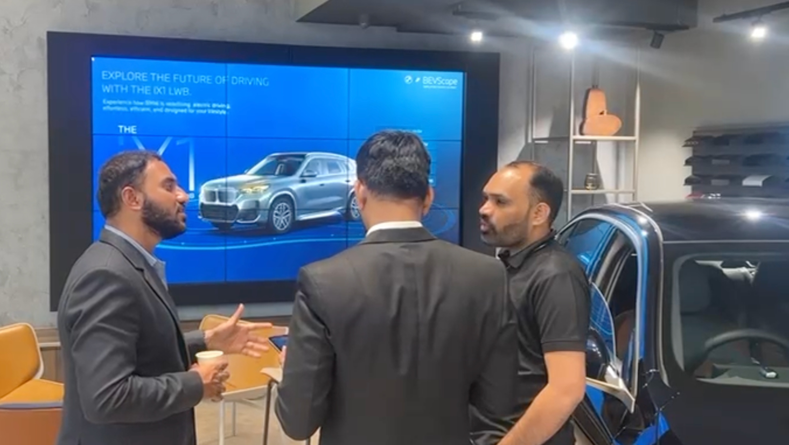 Interactive wall screen