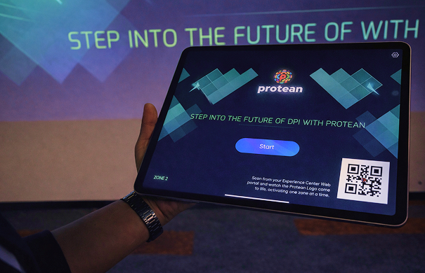 Ipad Sync with led curve Screen