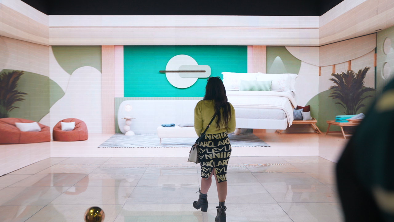 large led C-Shape Display