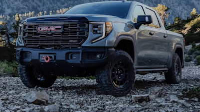2025 GMC Sierra 1500 AT4X