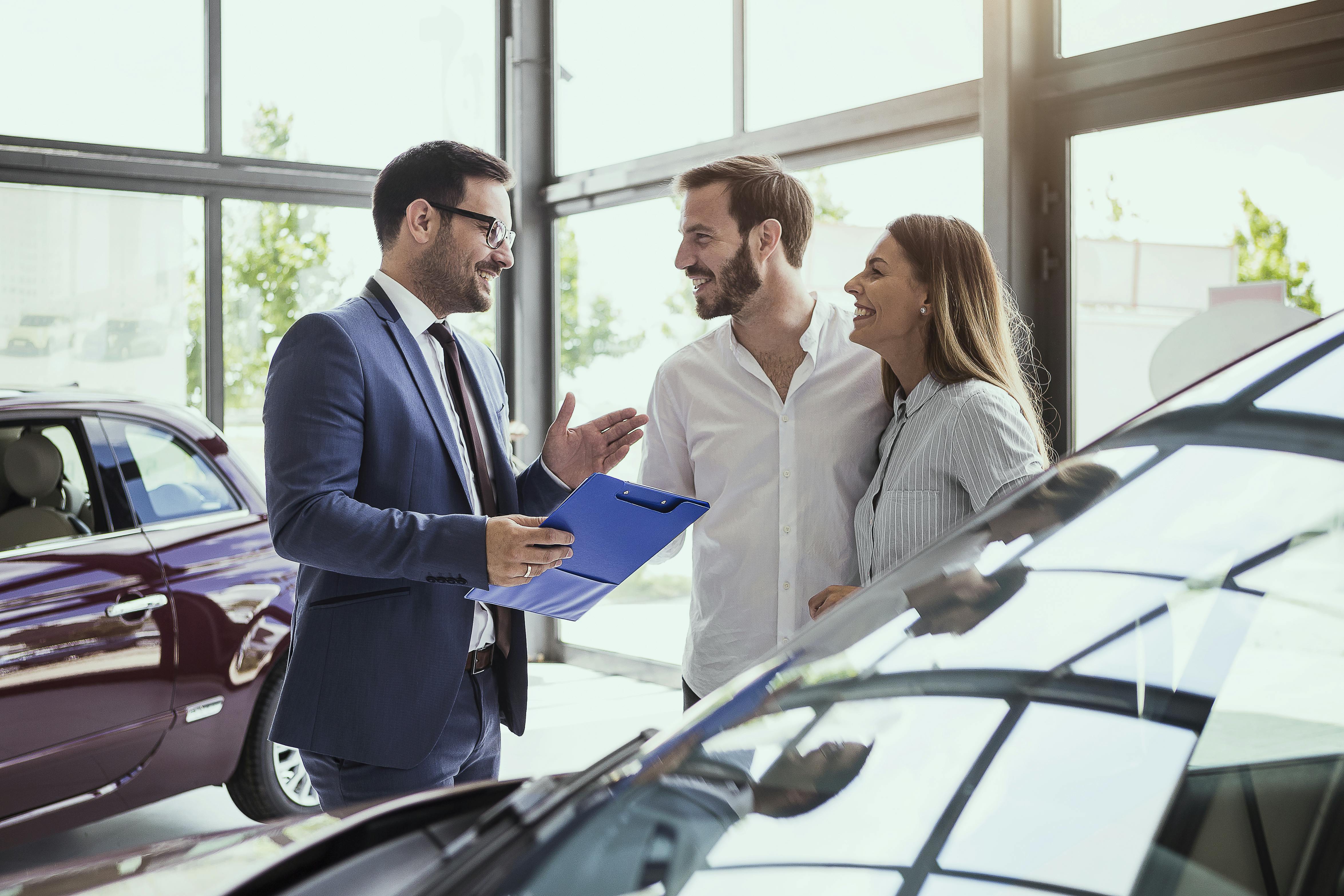 How to Buy a Used Car from a Private Seller - Autotrader, image size:4698x3132