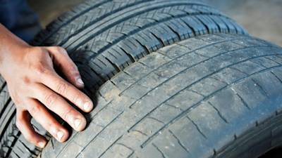 Comparing tire wear