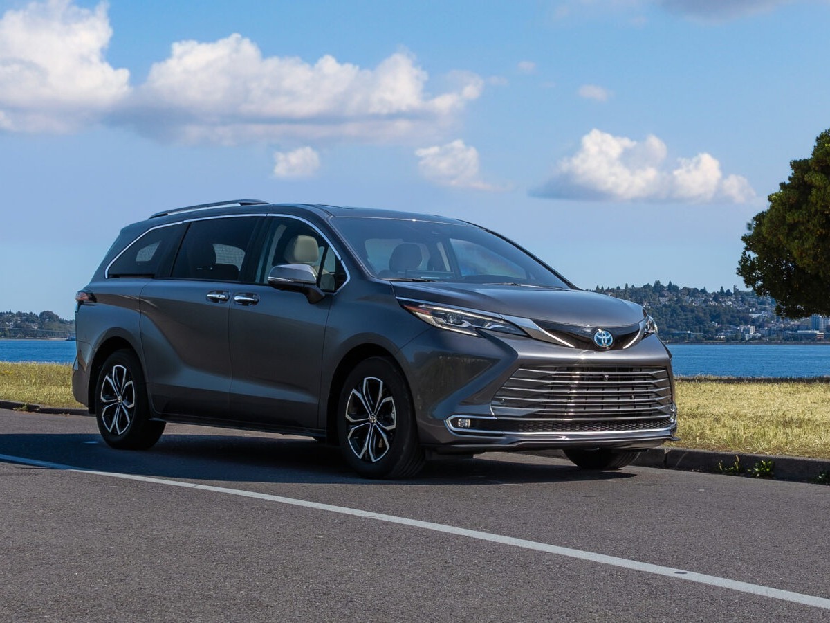 2025 Toyota Sienna