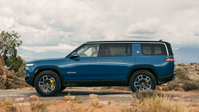 2025 Rivian R1S
