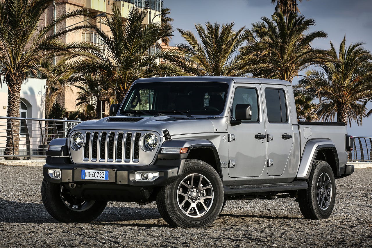 2025 Jeep Gladiator Overland