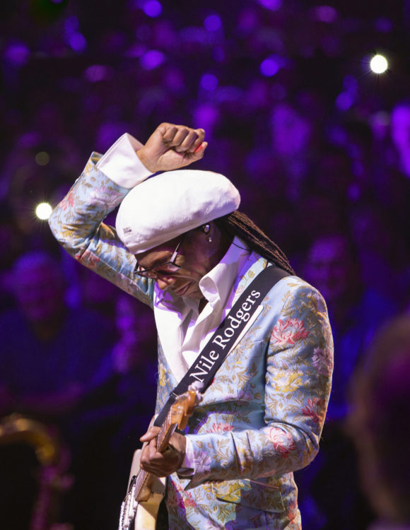 nile-rodgers-chic-photo-580x750