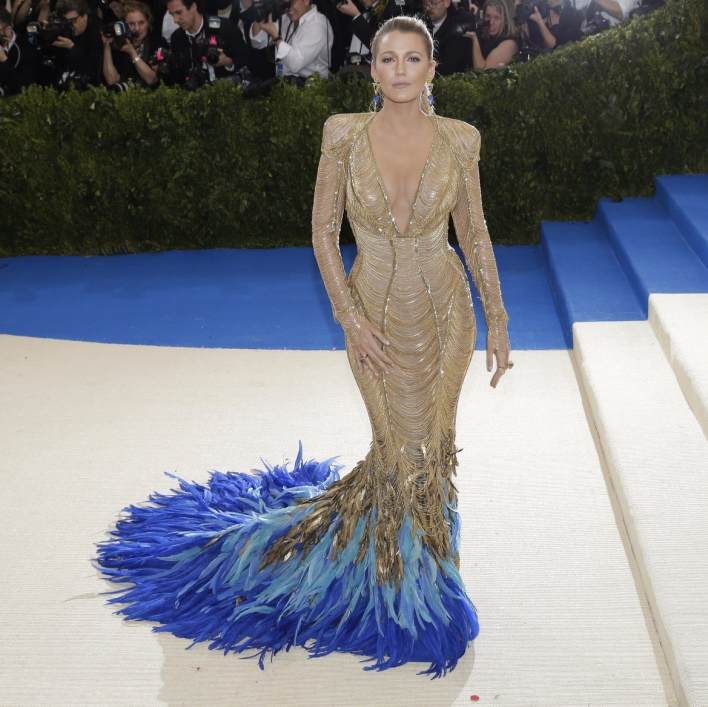Celebrities galore on the Met Gala red carpet | Lorraine