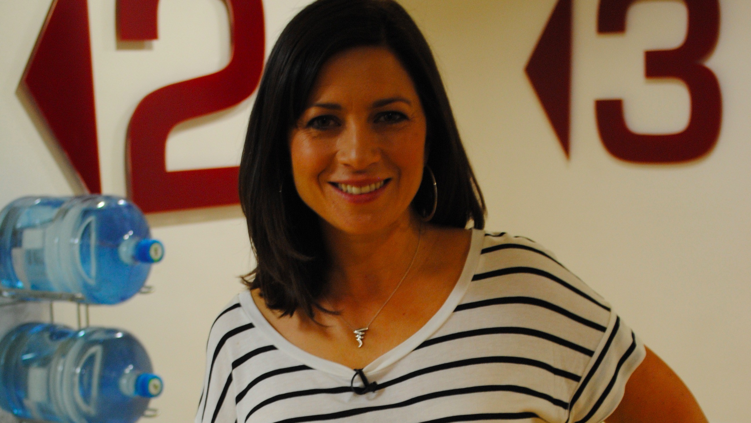 Clare's teaching kids about the weather Lorraine