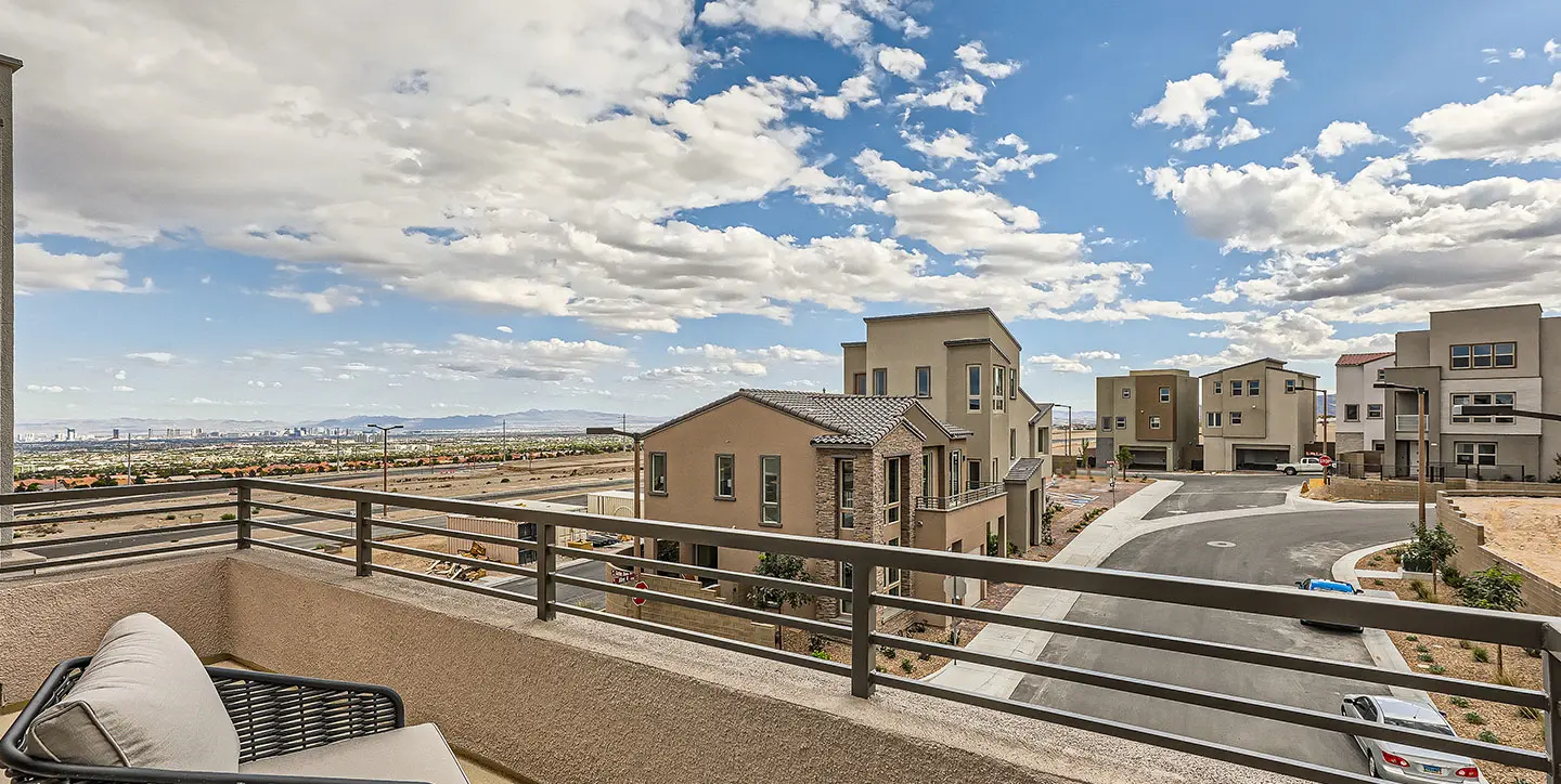 Vireo-Plan-5-Second-Floor-Deck-1440x724