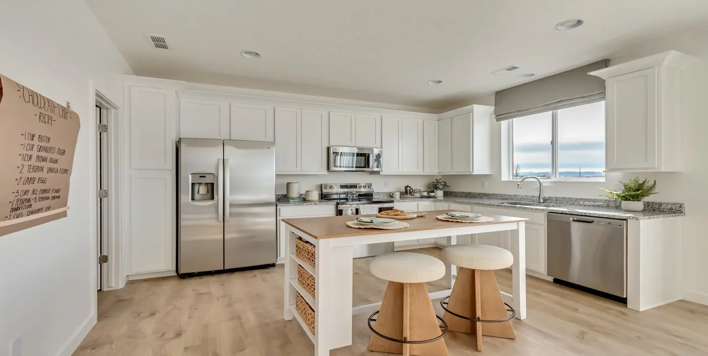 HPV Gambel Oak Kitchen 2