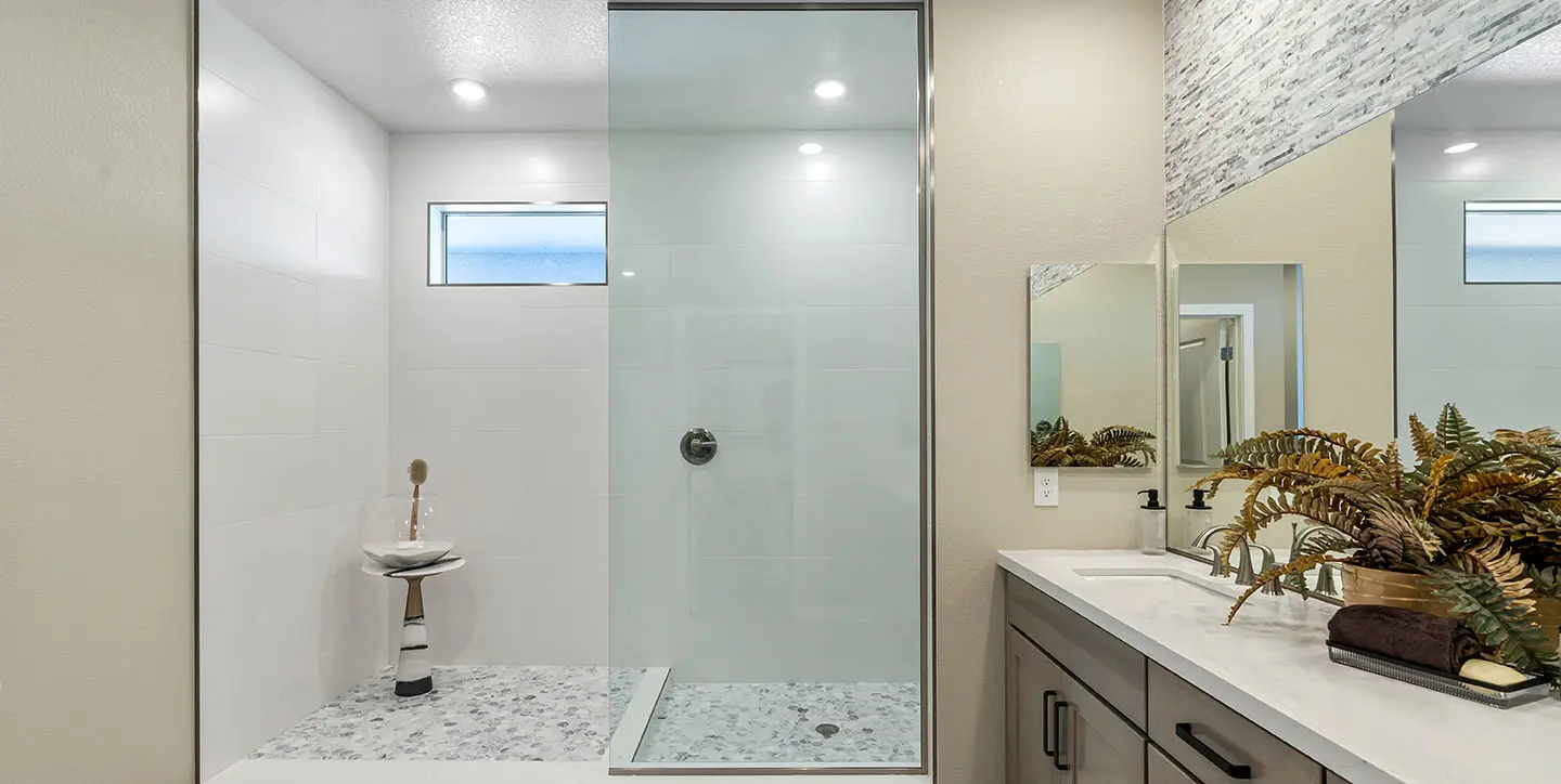 Primary-Bath-2-1440x724