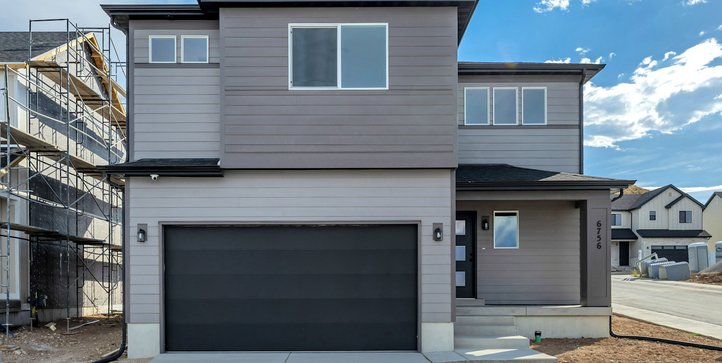 6882 W Holly Lake Dr.