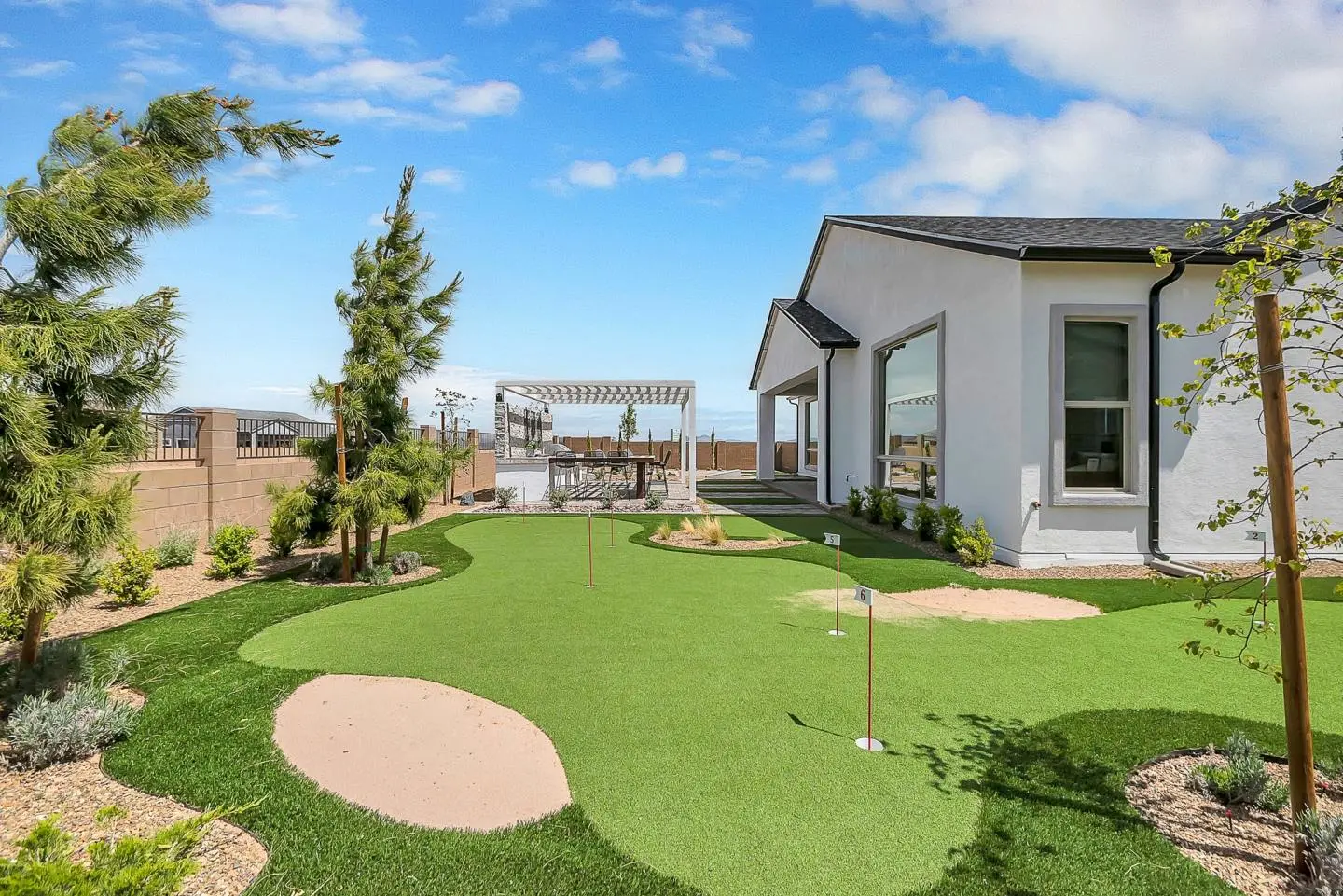 Charm - Backyard Inspiration