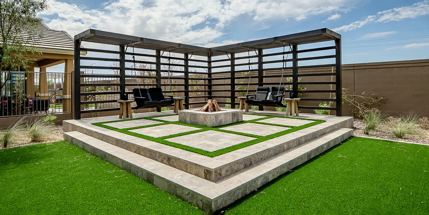 Mes sapphire yard2 GALLERY