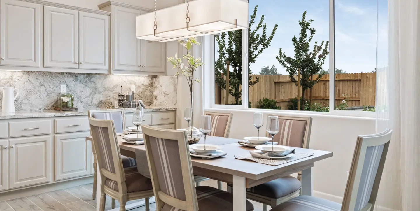 1440x724 Cypress-Dining
