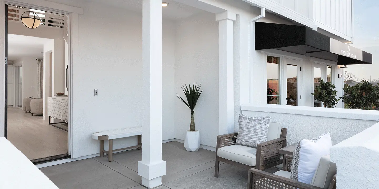 WH-Roseville-Wildflower-1601-Zinnia-HR