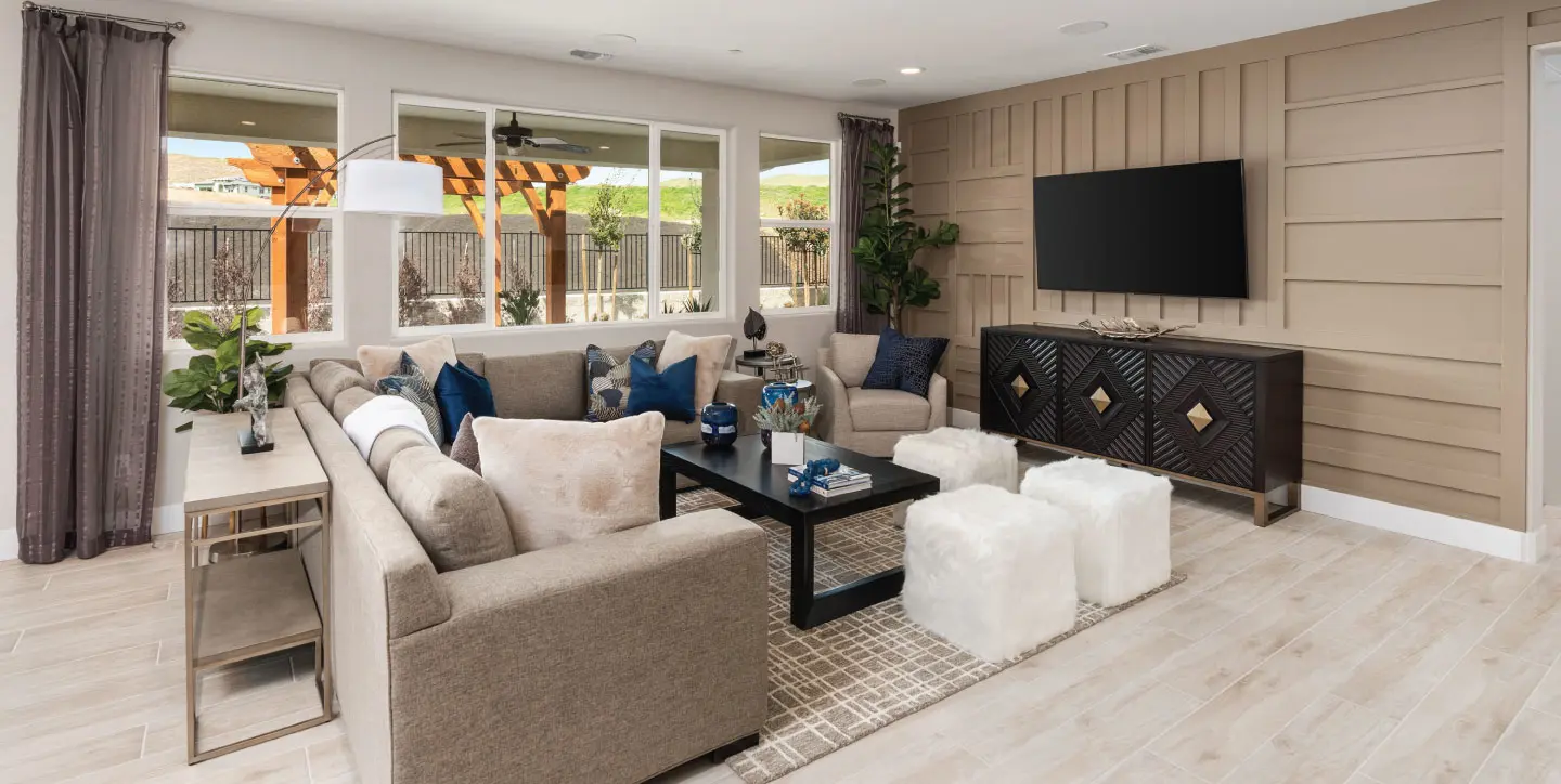 1440x724 Daybreak Great-Room-2