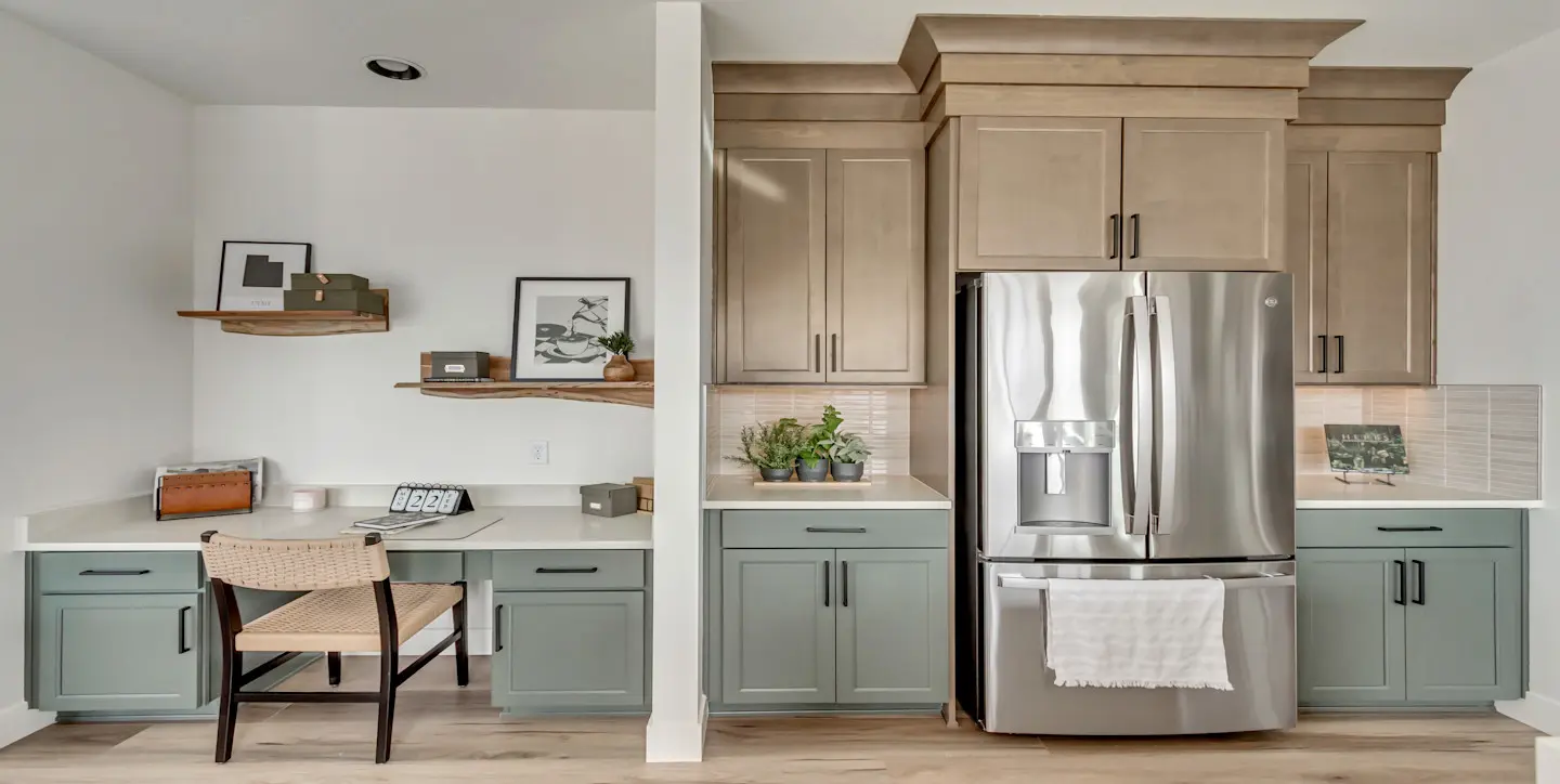 HPV Sycamore Kitchen - Desk