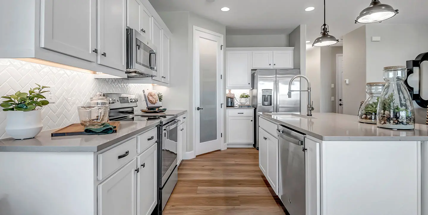 Jade-kitchen-side GALLERY