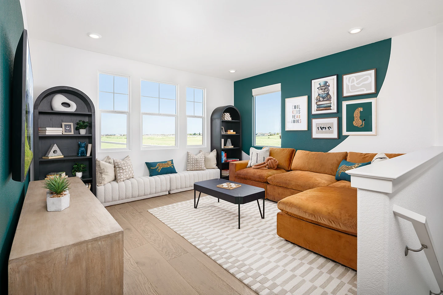 Summerfild Marigold HiRes-4 hero