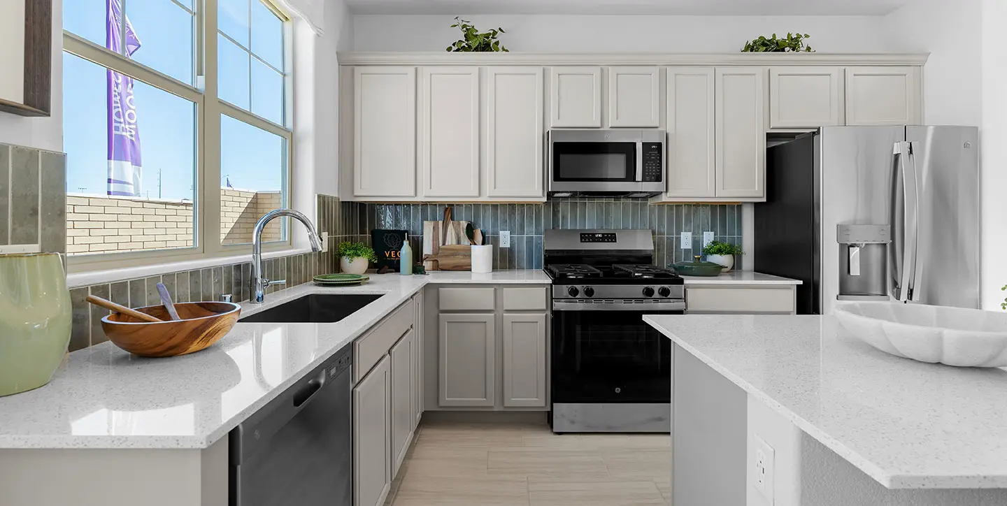 WS-NV-MeridianAtCadence-CharlestonPlan1-Kitchen