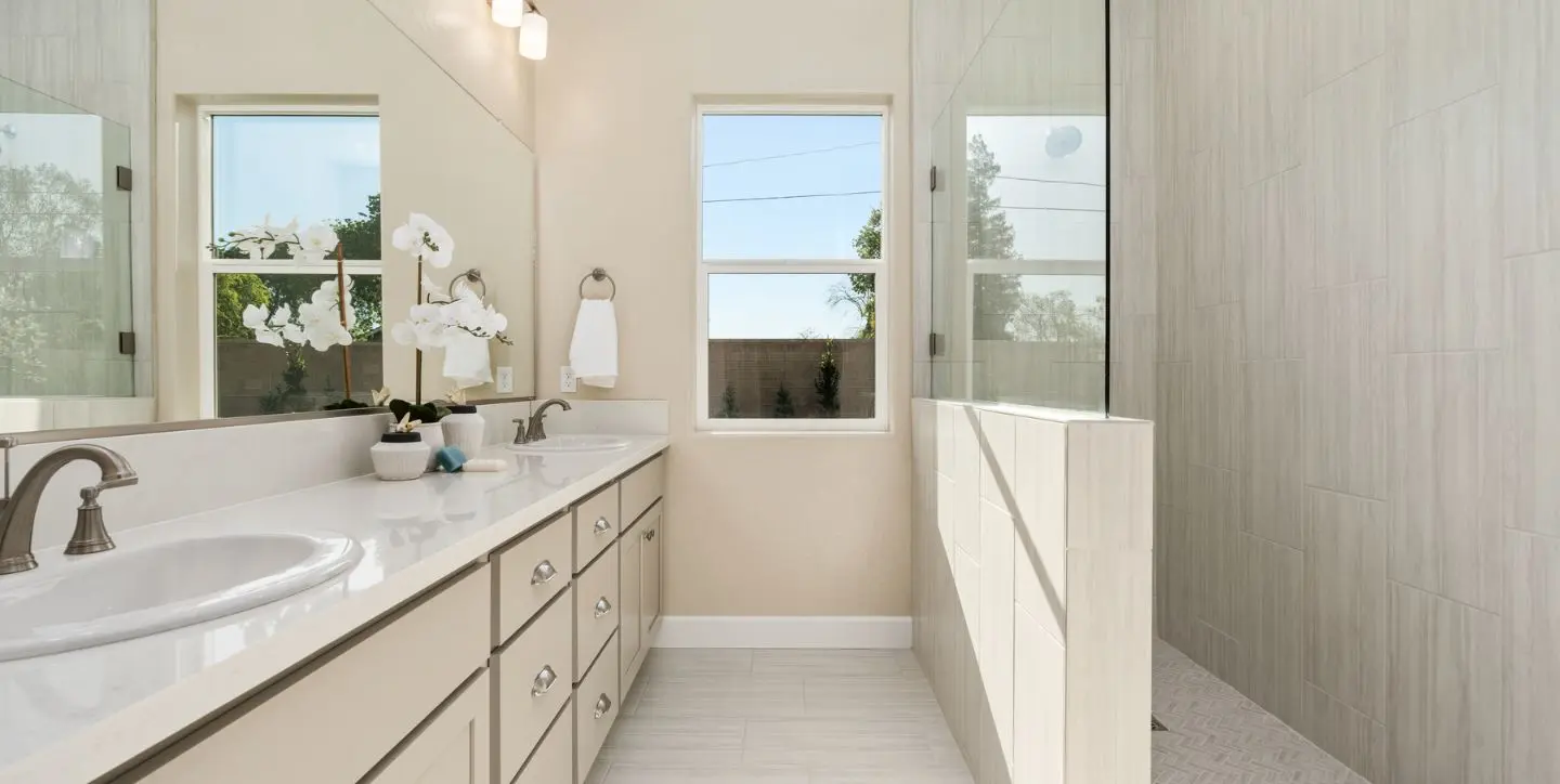 1440x724 The Azalea Primary Bathroom