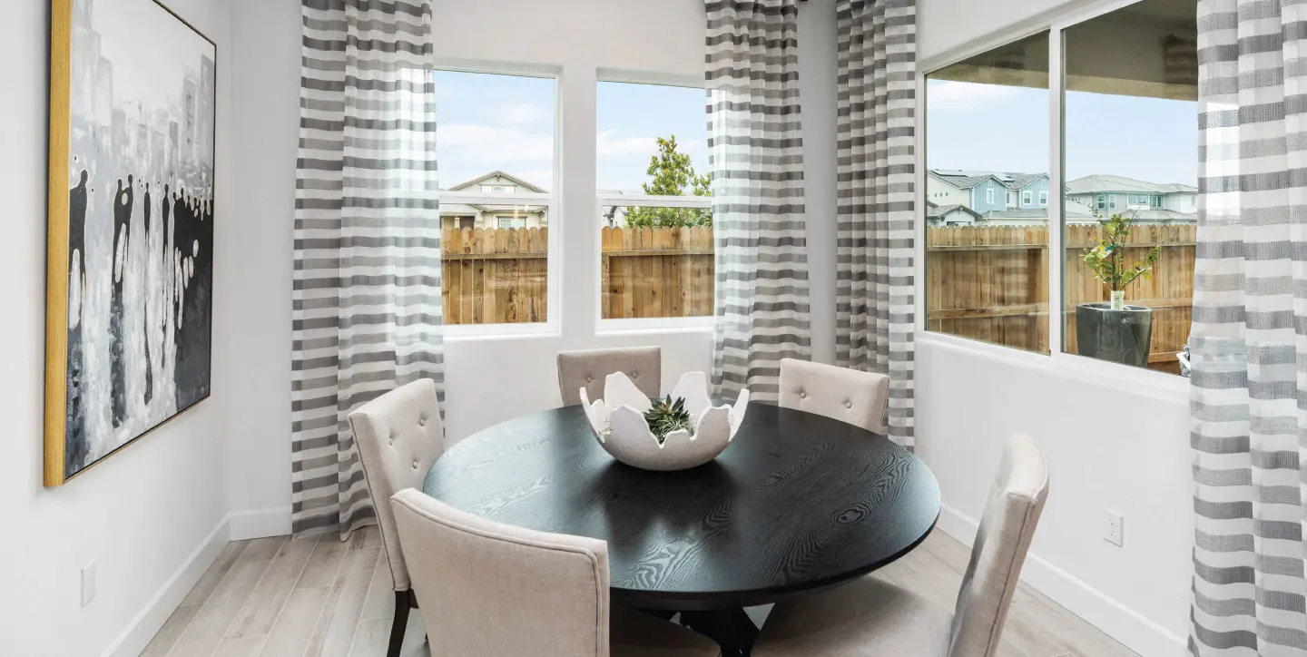 1440x724 Guinevere Dining