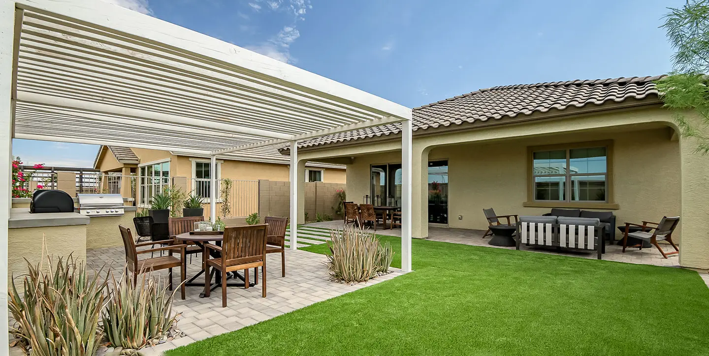 Jade-model-back-of-ring GALLERY