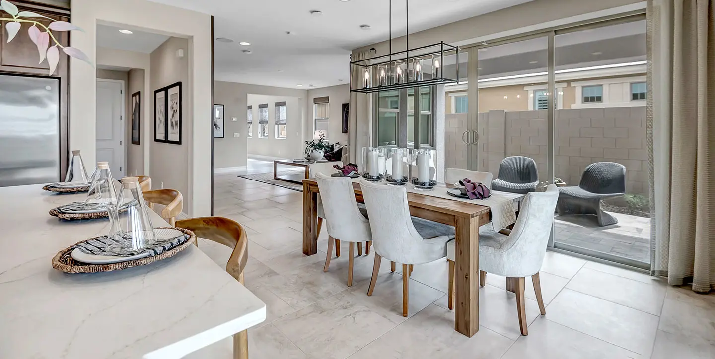 Mes sapphire dining3 GALLERY