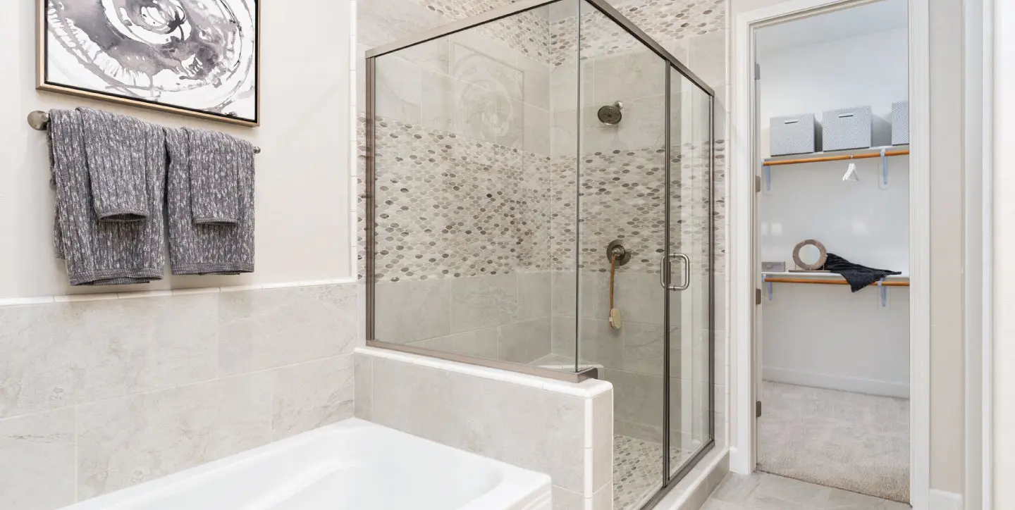 1440x724 Cypress-Owners-Bath