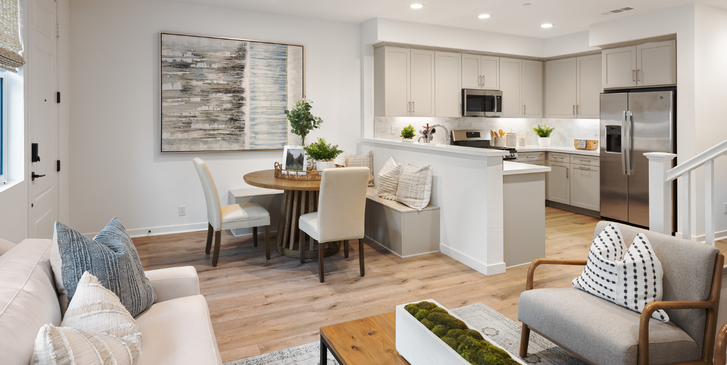 Discovery - Plan 2 - Dining - 1440x724