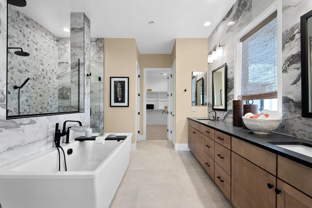 Kings Ranch Lot 36 Model (57)