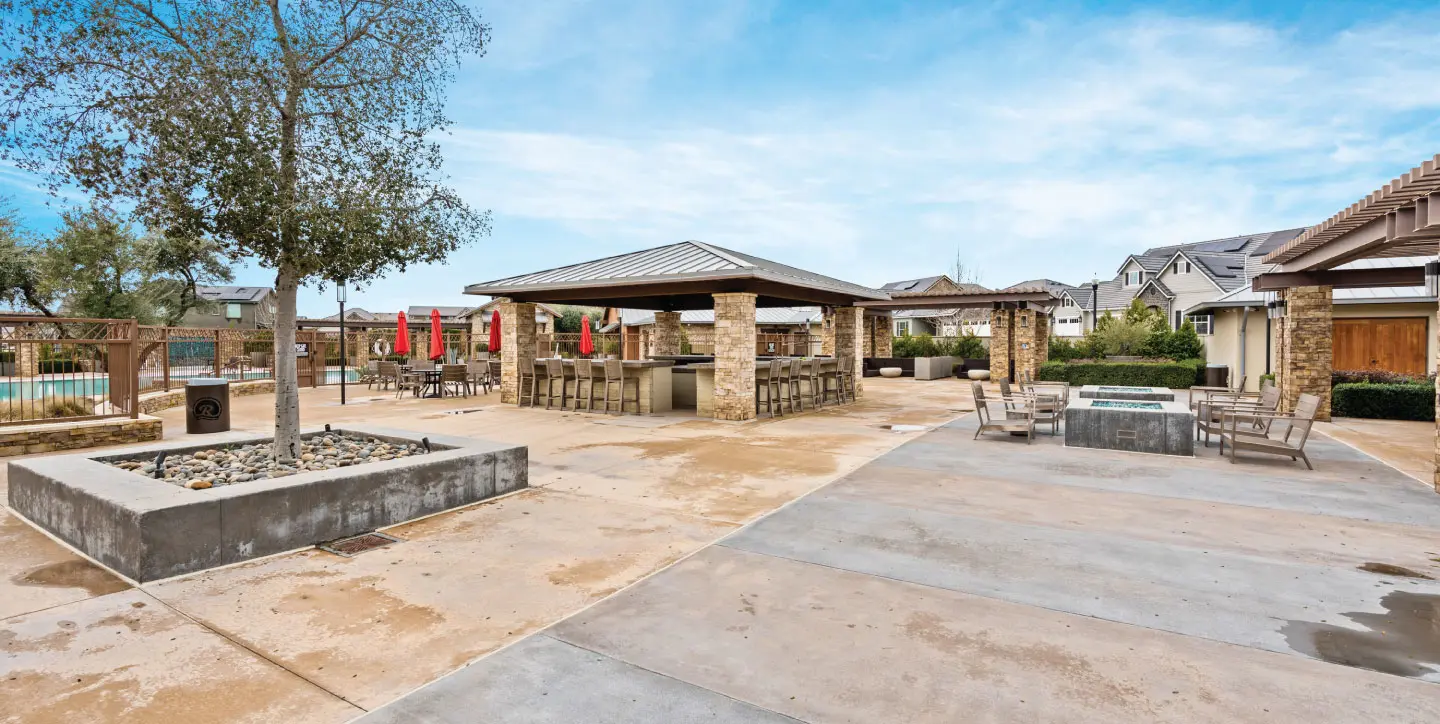 1440x724 Riverstone-Pool-Deck-2