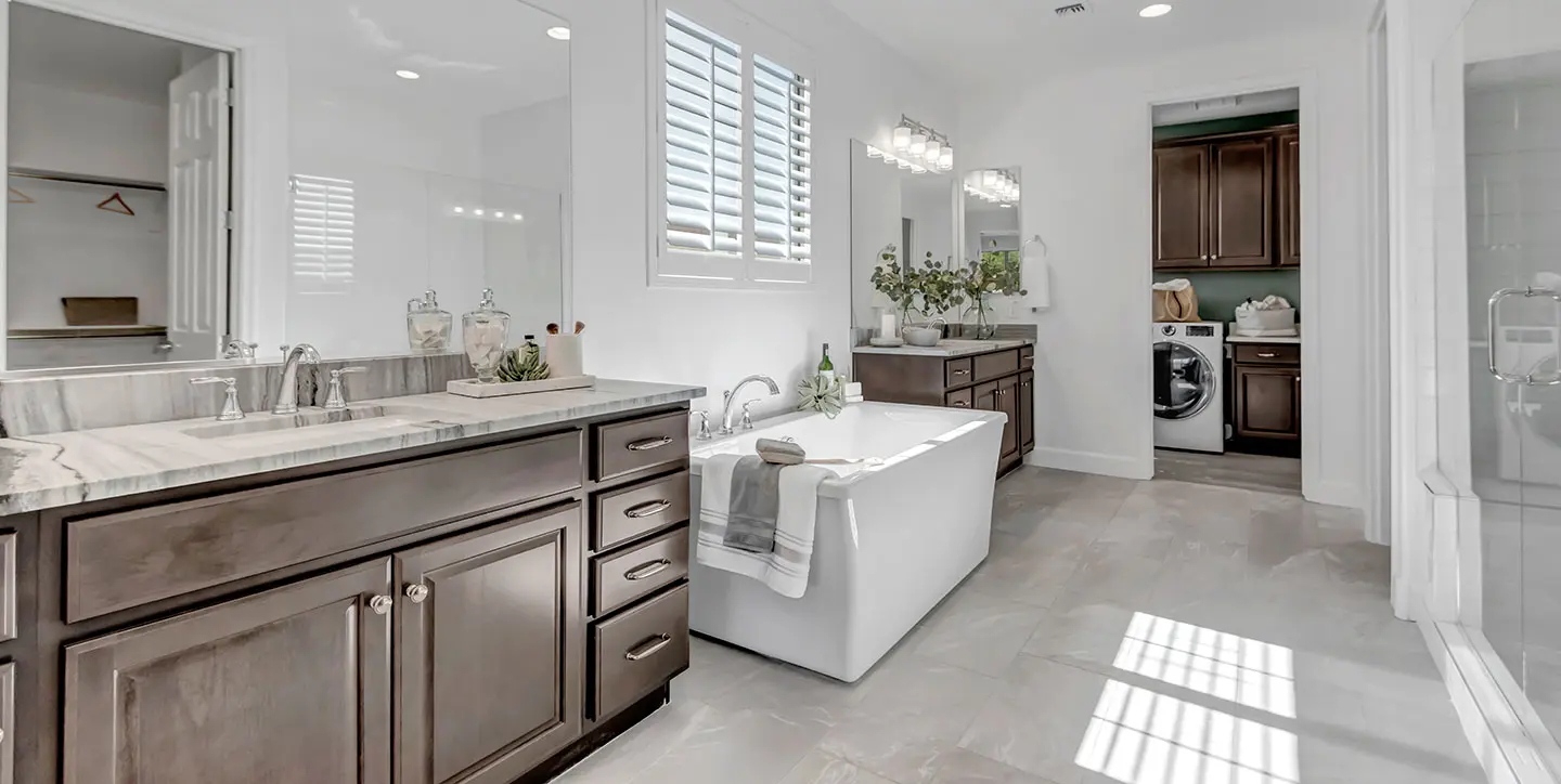 Mesquite at North Creek Bathroom