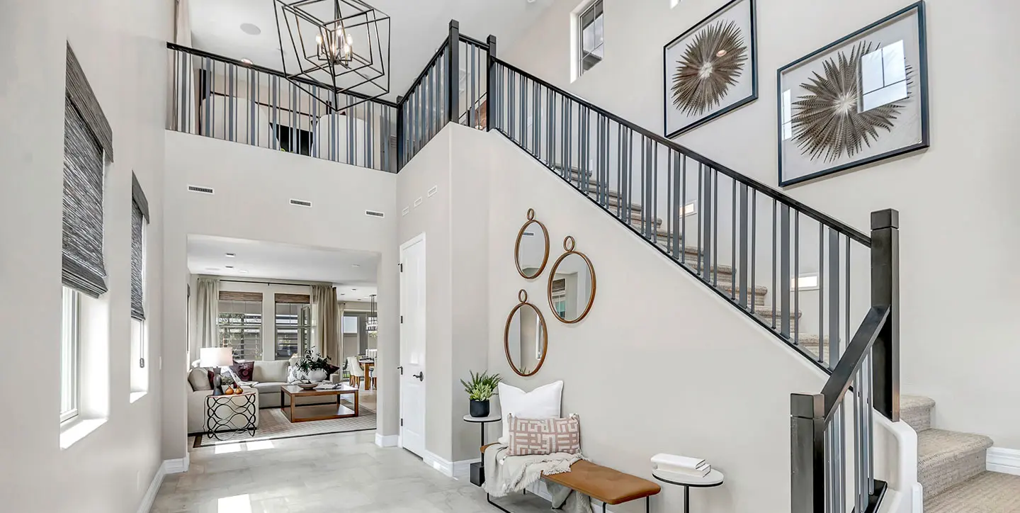 Mes sapphire foyer GALLERY