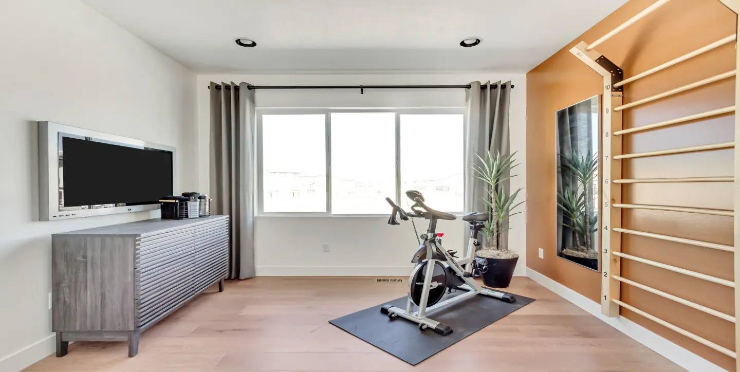 MKR Kensington Work Out Room