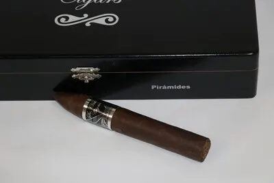 Pirámide Negra