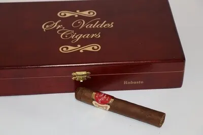 Robusto Rojo
