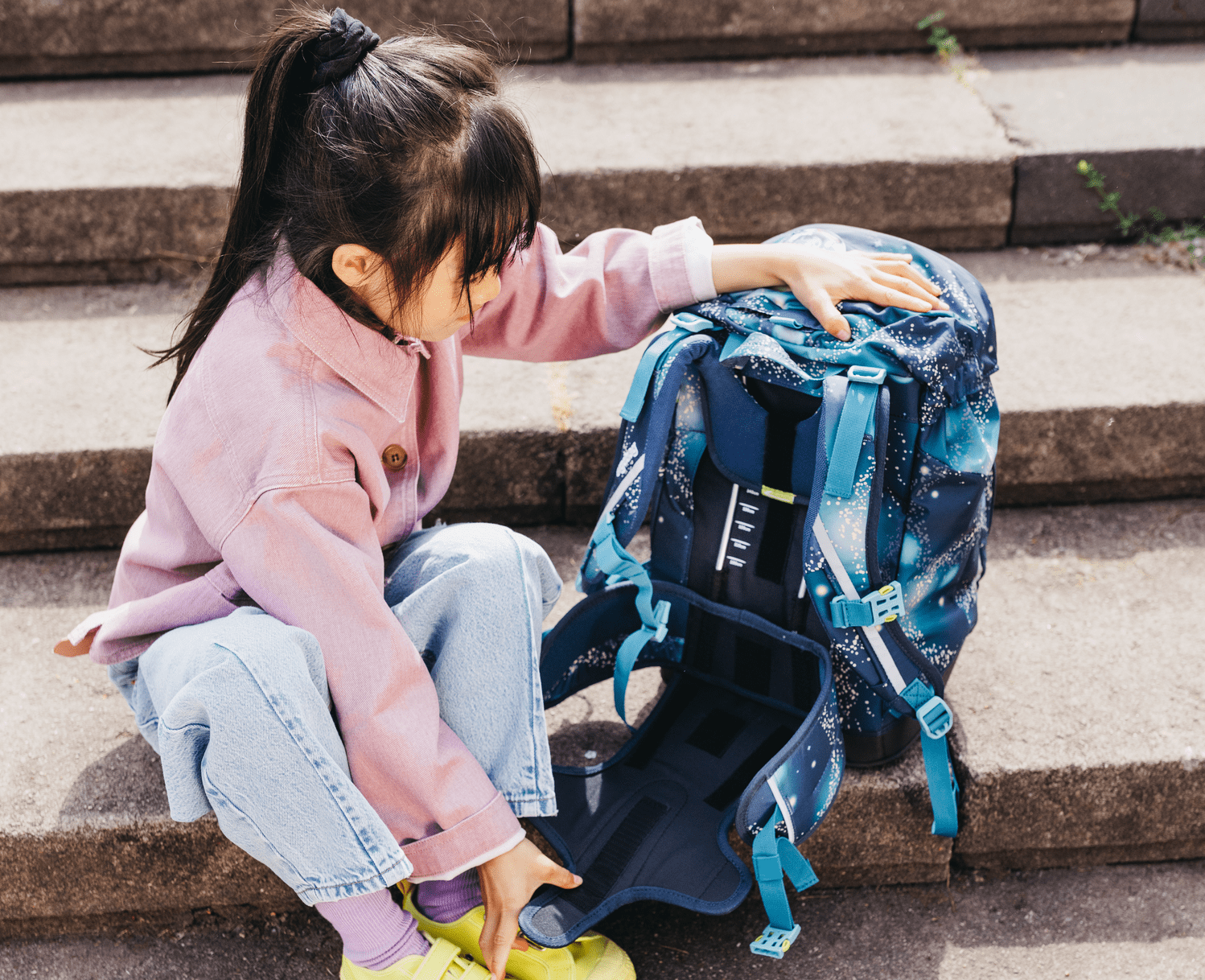 ergobag-schultasche-packen-lumi-maedchen