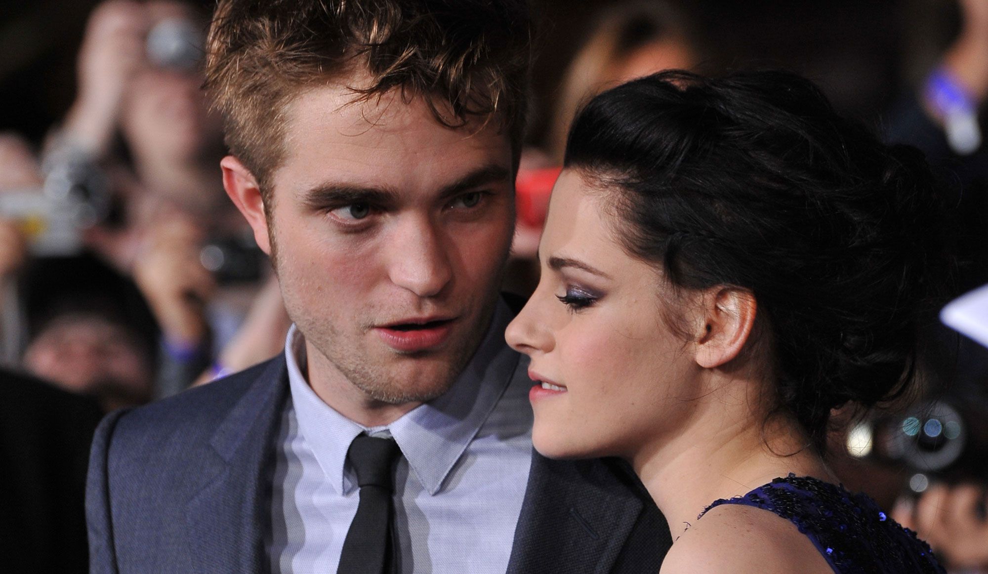 Robert Pattinson et Kristen Stewart. Le bisou de la réconciliation