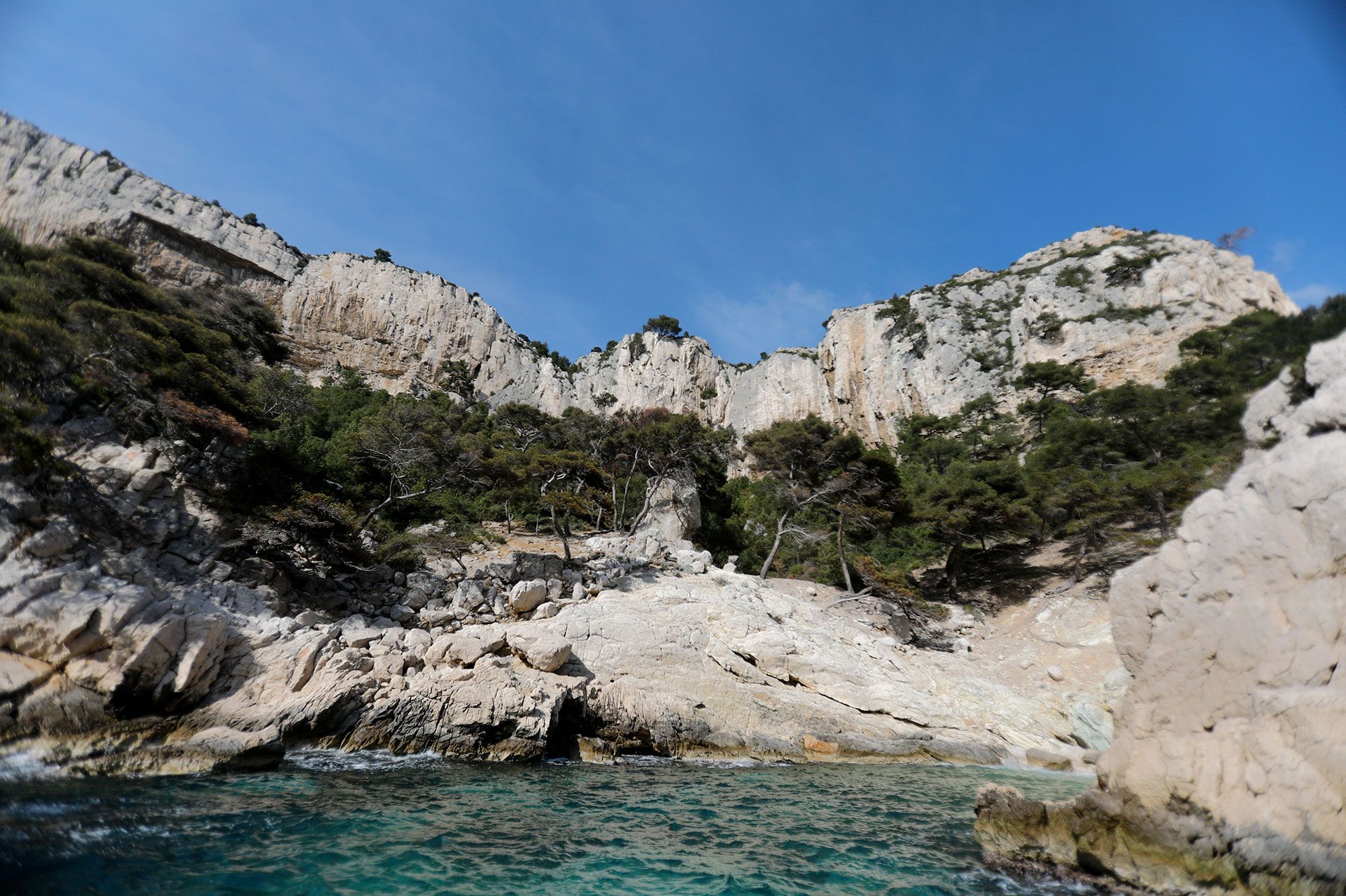 Réservation obligatoire pour se baigner dans certaines calanques de ...