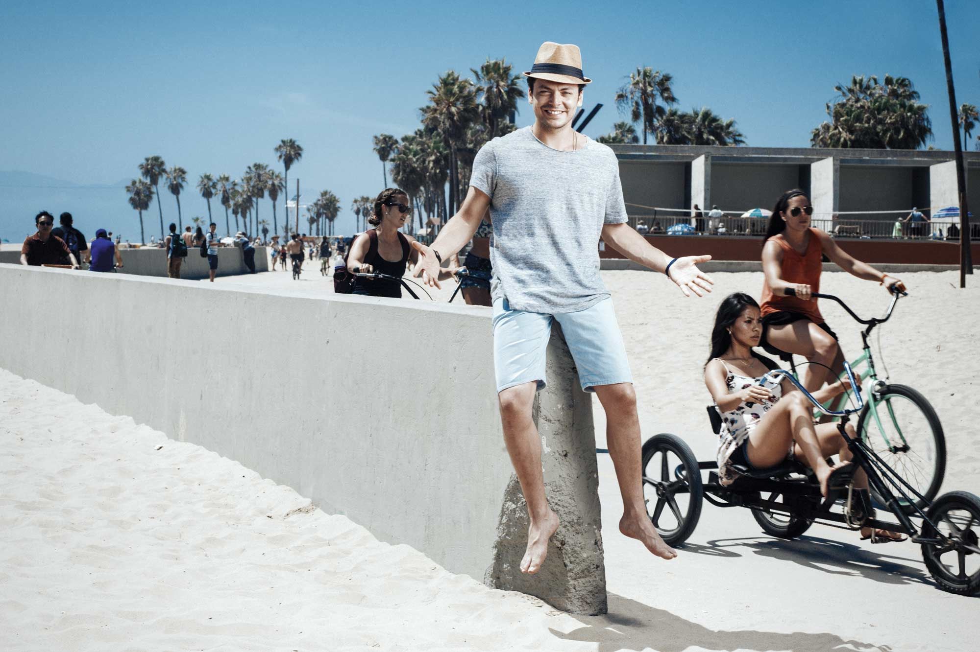 Opération séduction - Kev Adams à L.A.