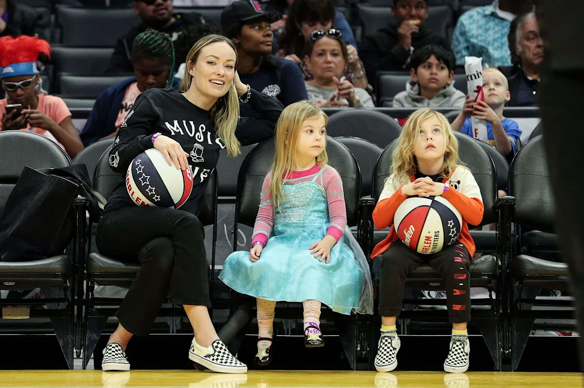 Otis Tech Olivia Wilde et Jason Sudeikis, rare sortie avec leurs enfants Otis et ...