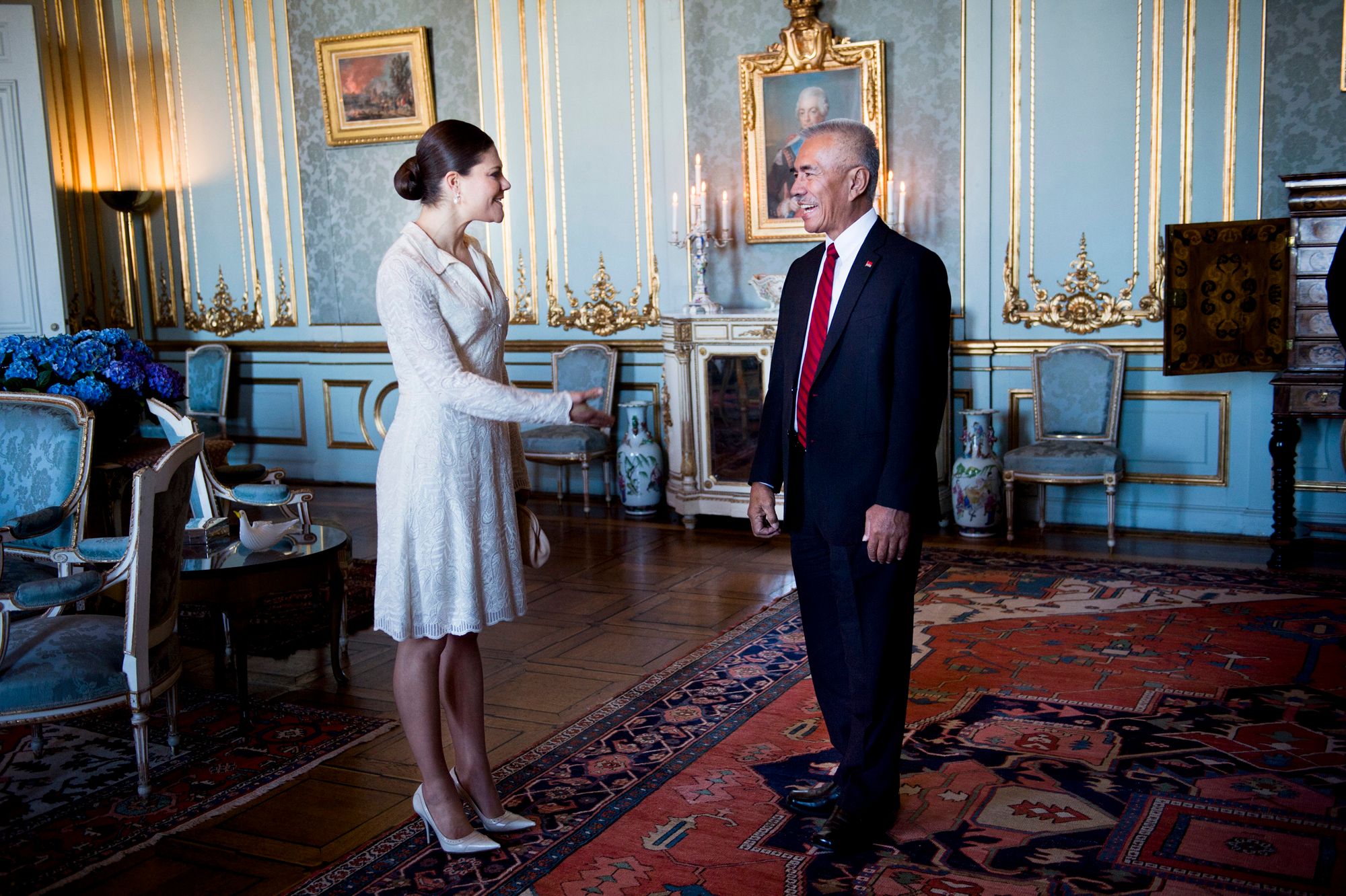 Photos – famille royale de Suède - Victoria au secours des îles ...