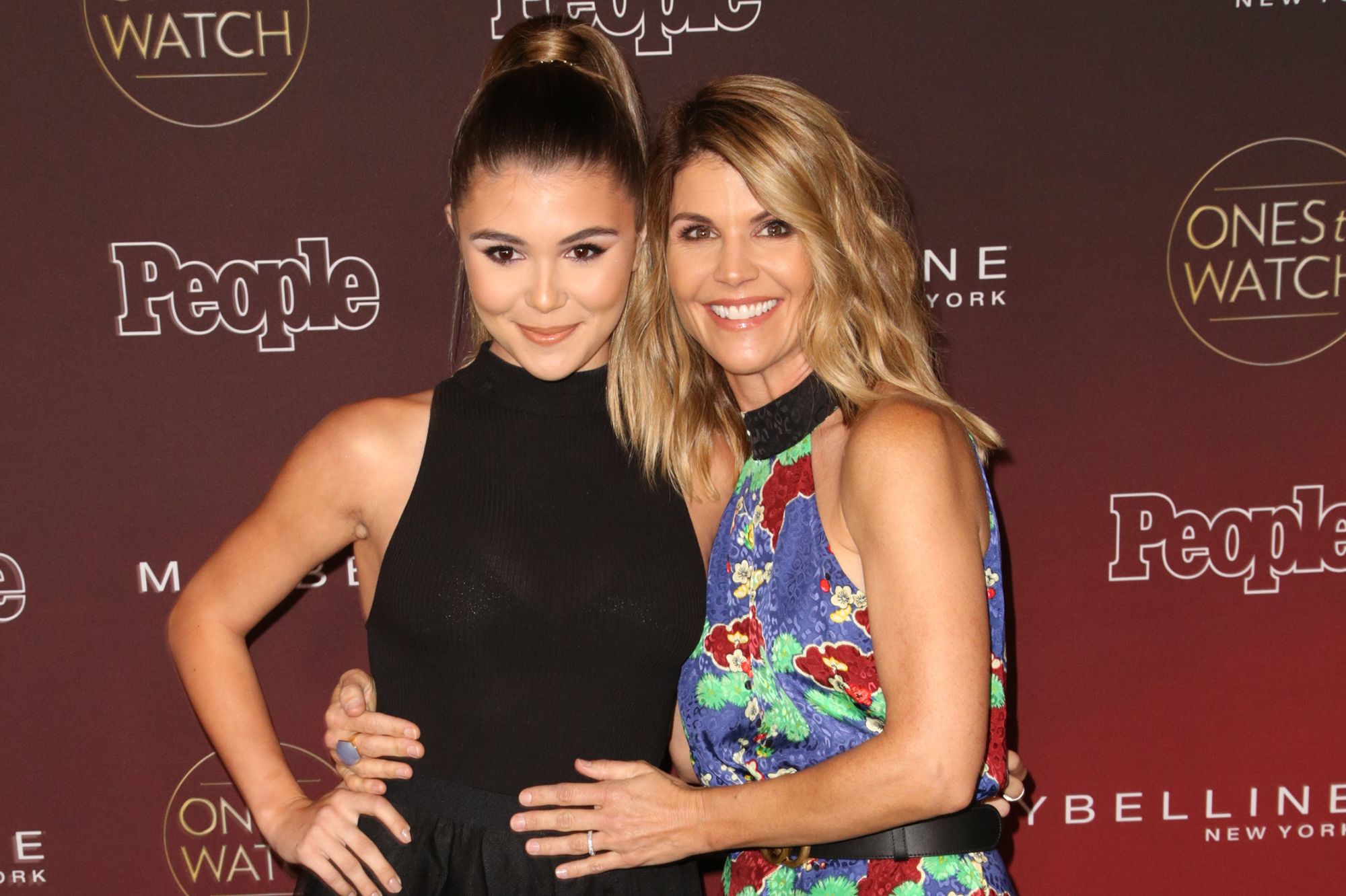 La fille de Lori Loughlin lui en veut d'avoir 