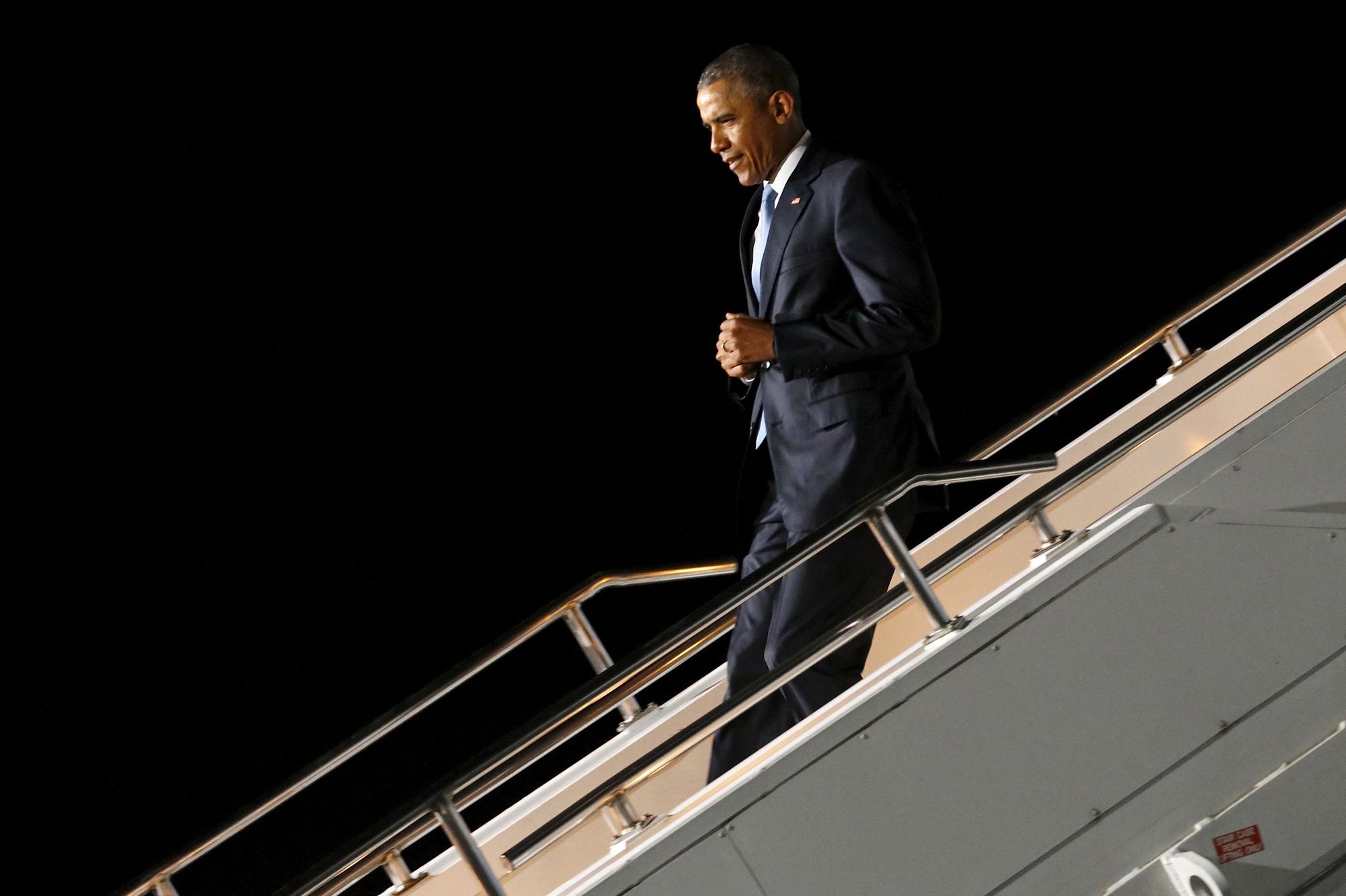 Barack Obama retrouve sa demi-soeur au Kenya - Sur la terre de ses ancêtres